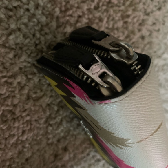 COACH iPhone XS Max phone wallet - Picture 6 of 6